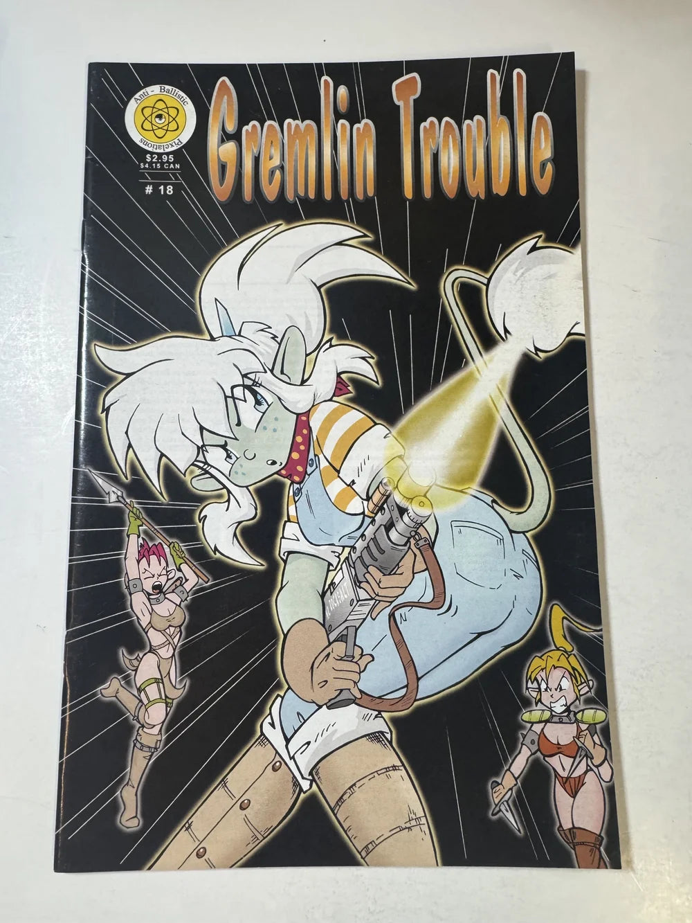 GREMLIN TROUBLE #18 NM-