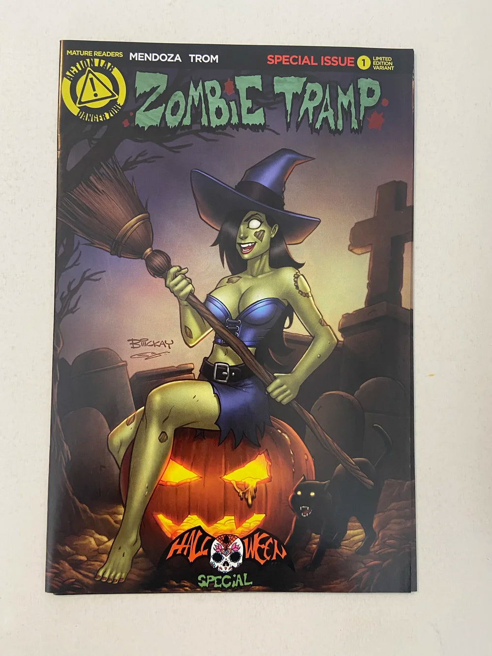 ZOMBIE TRAMP Halloween Special 2015 #1 NM Bill McKay Variant LTD 1500