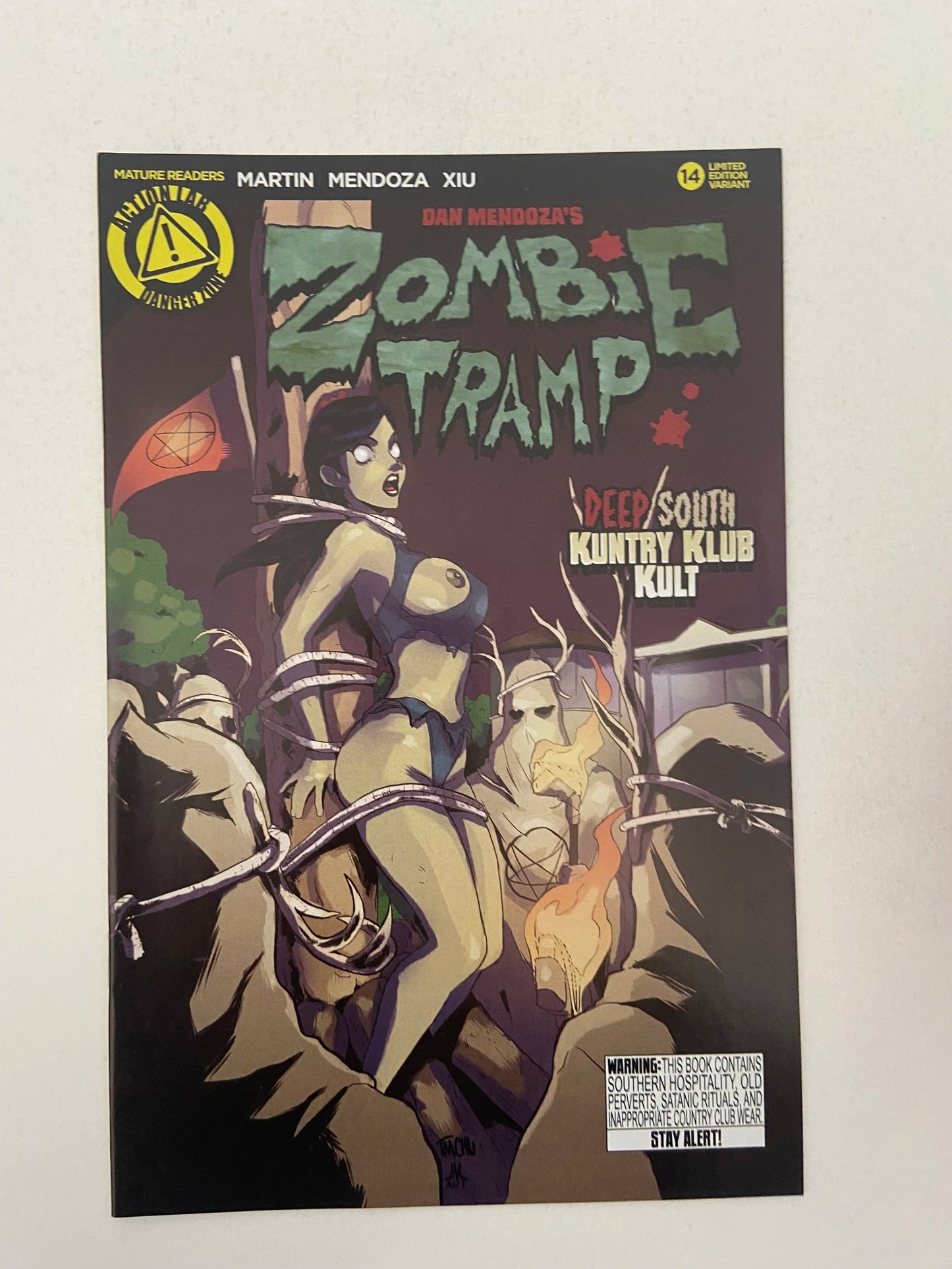 ZOMBIE TRAMP #14 NM- Risque Variant LTD 2500
