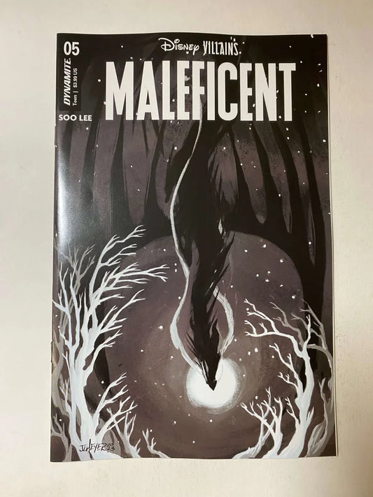 DISNEY VILLAINS : MALEFICENT #5 NM 1:7 B/W Meyer Q Variant