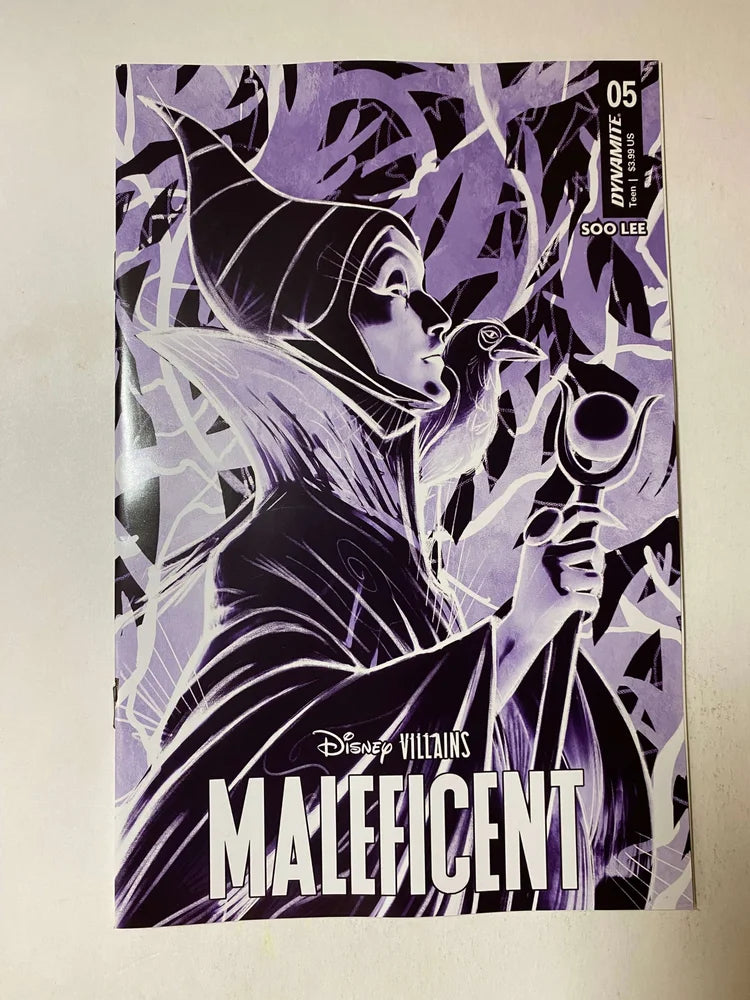 DISNEY VILLAINS : MALEFICENT #5 NM 1:7 Puebla Purple Tint Variant