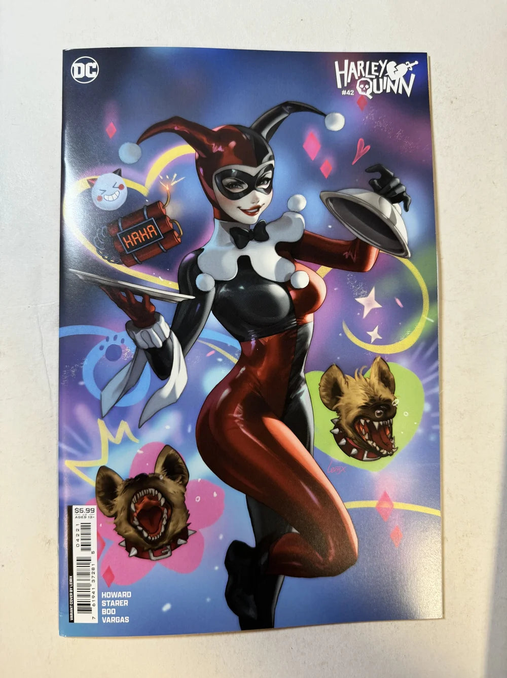 HARLEY QUINN #42 Vol 4 NM Leirix Variant