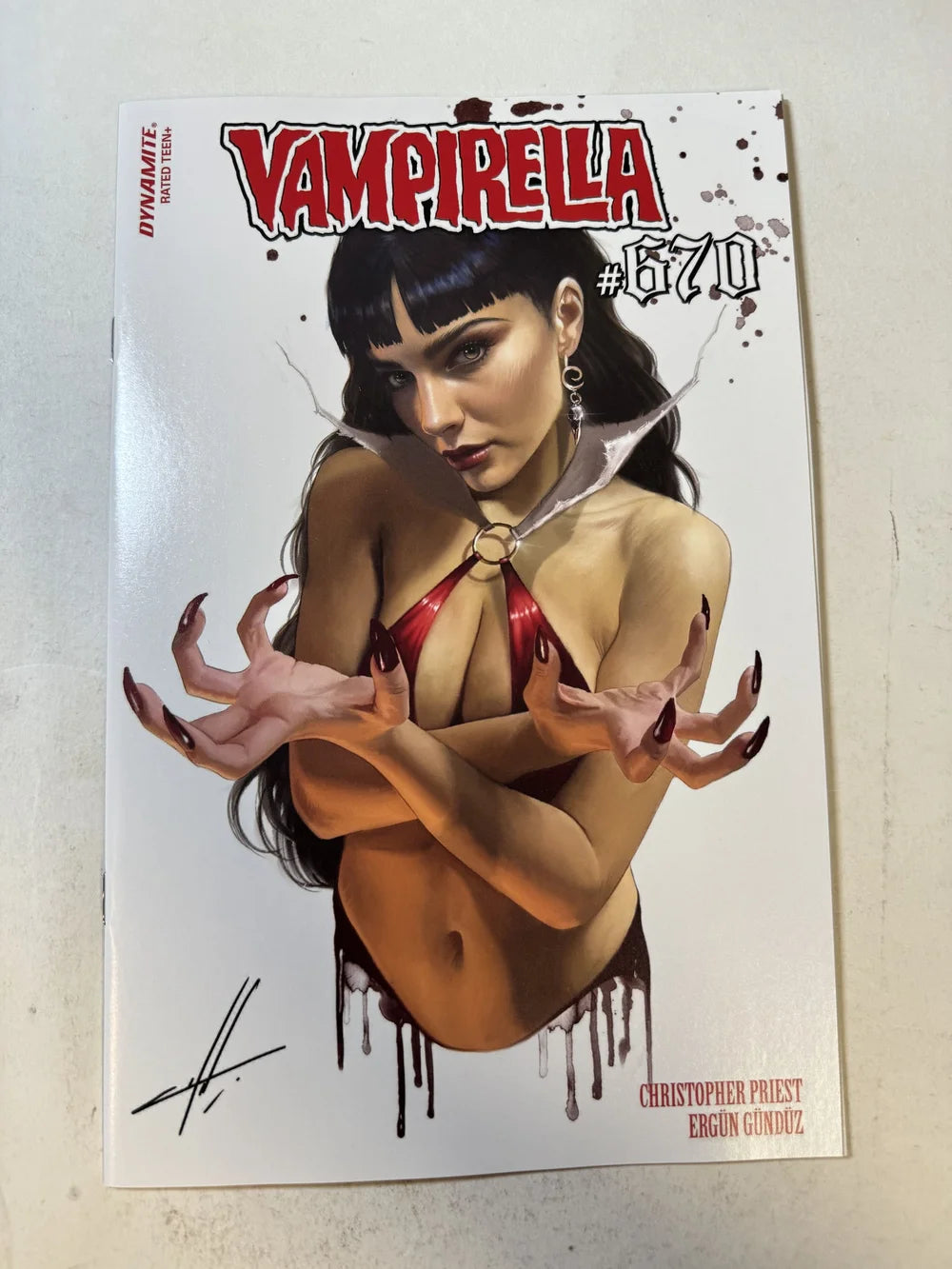 VAMPIRELLA #670 NM Carla Cohen Variant