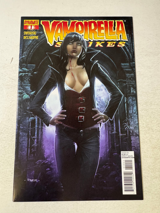 VAMPIRELLA STRIKES #1 NM- David Finch Variant