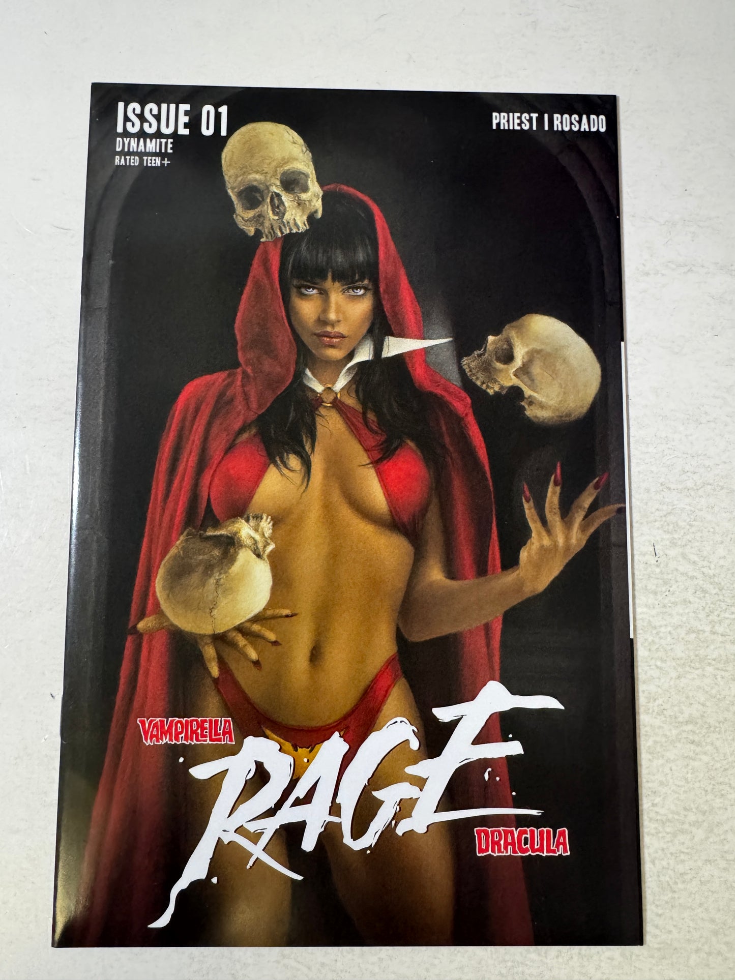 VAMPIRELLA DRACULA RAGE #1 NM Celina B Variant
