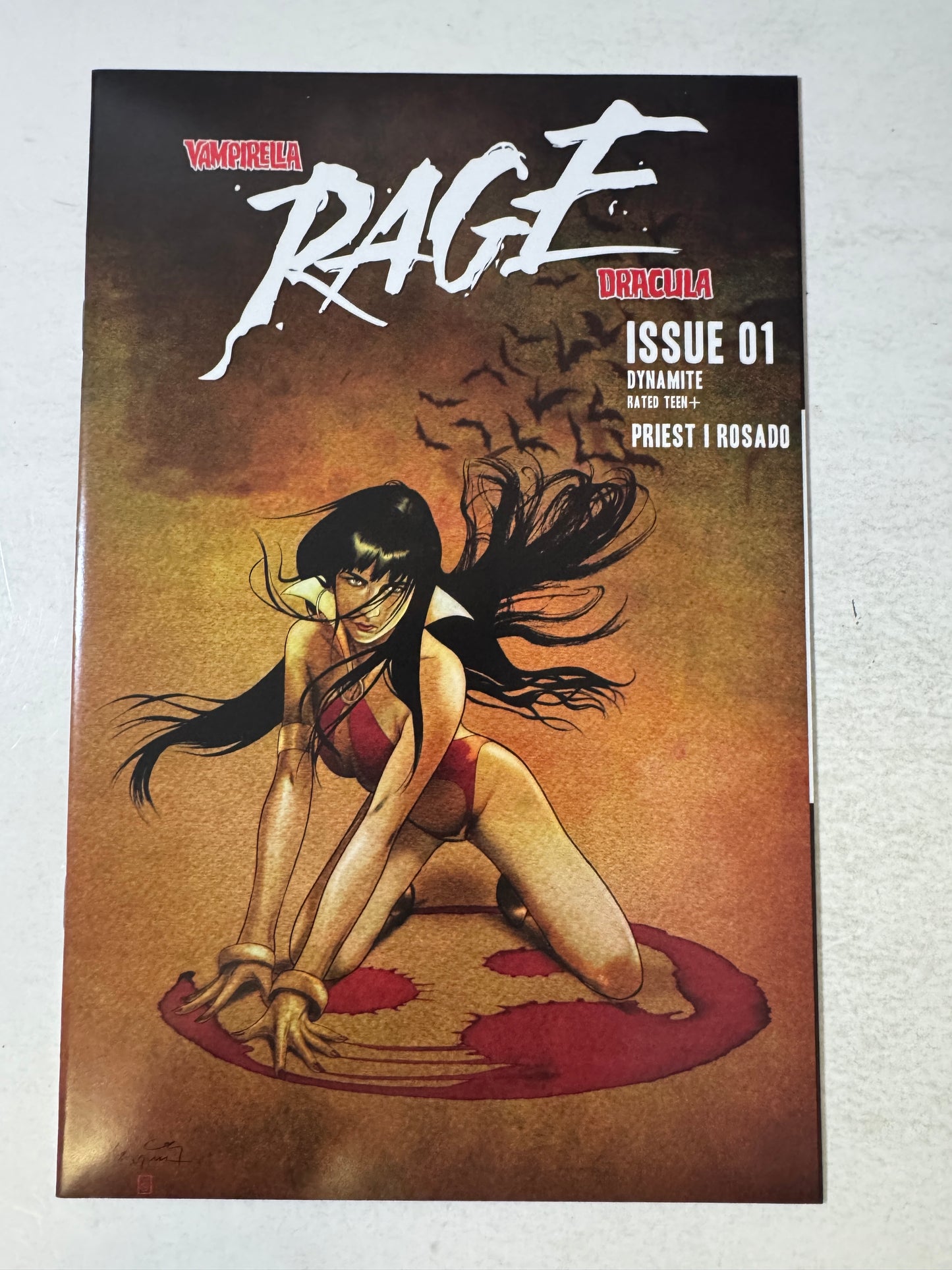 VAMPIRELLA DRACULA RAGE #1 NM 1:10 Gunduz Variant