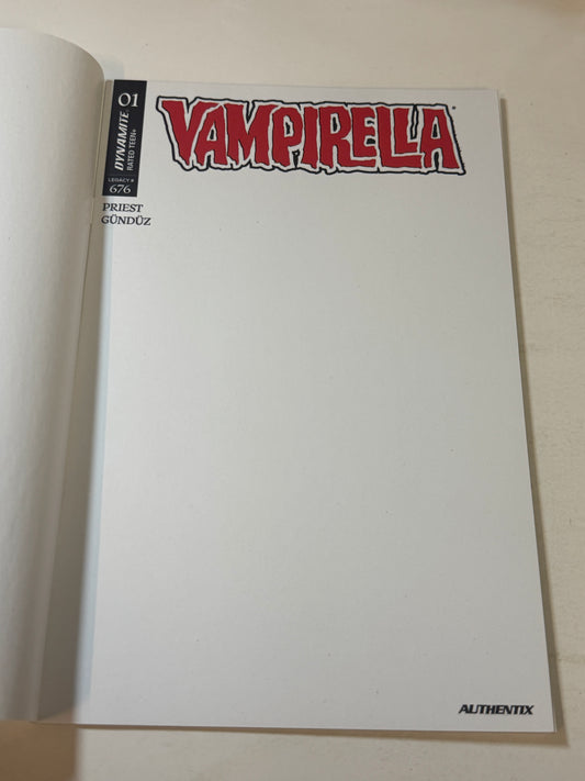 VAMPIRELLA #676 NM Blank Variant